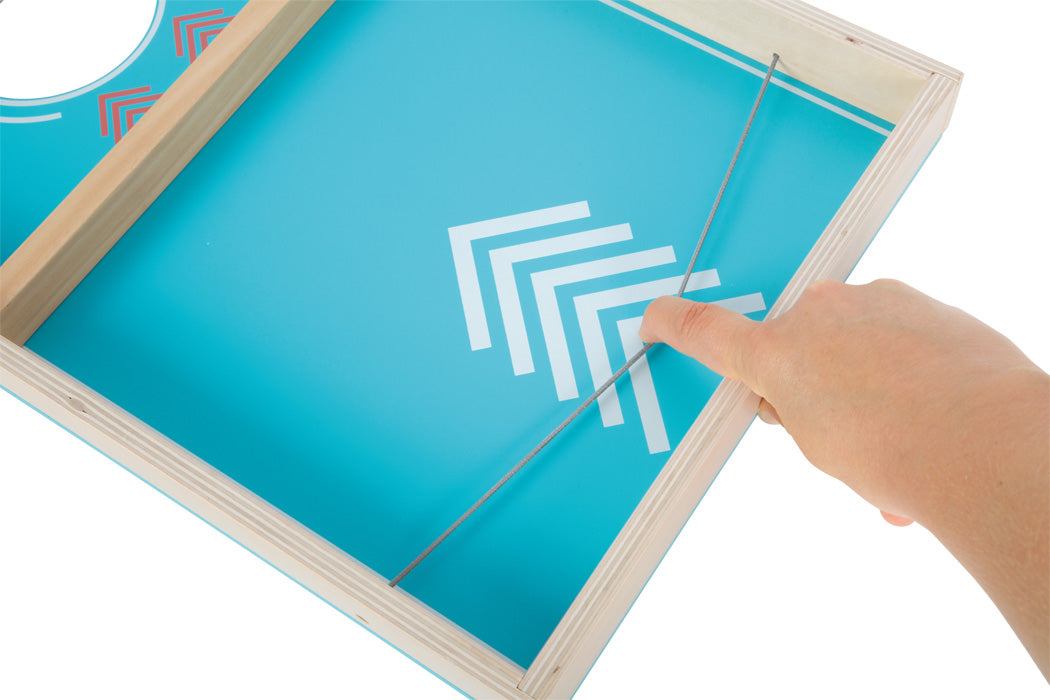Cornhole und Sling Puck Spiel Active