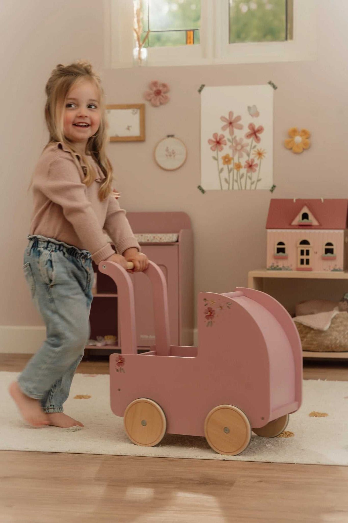 Holz Puppenwagen