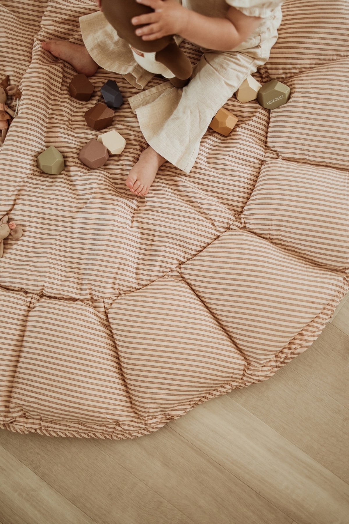 Spielmatte Bloom/  Braun gestreift