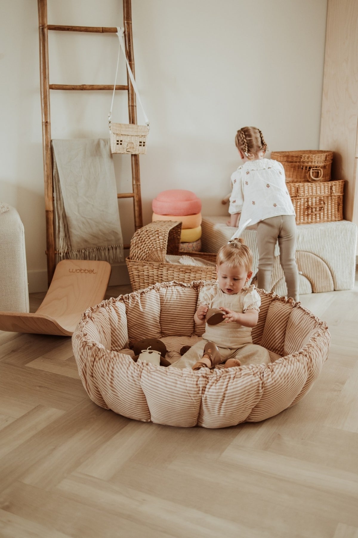 Spielmatte Bloom/  Braun gestreift