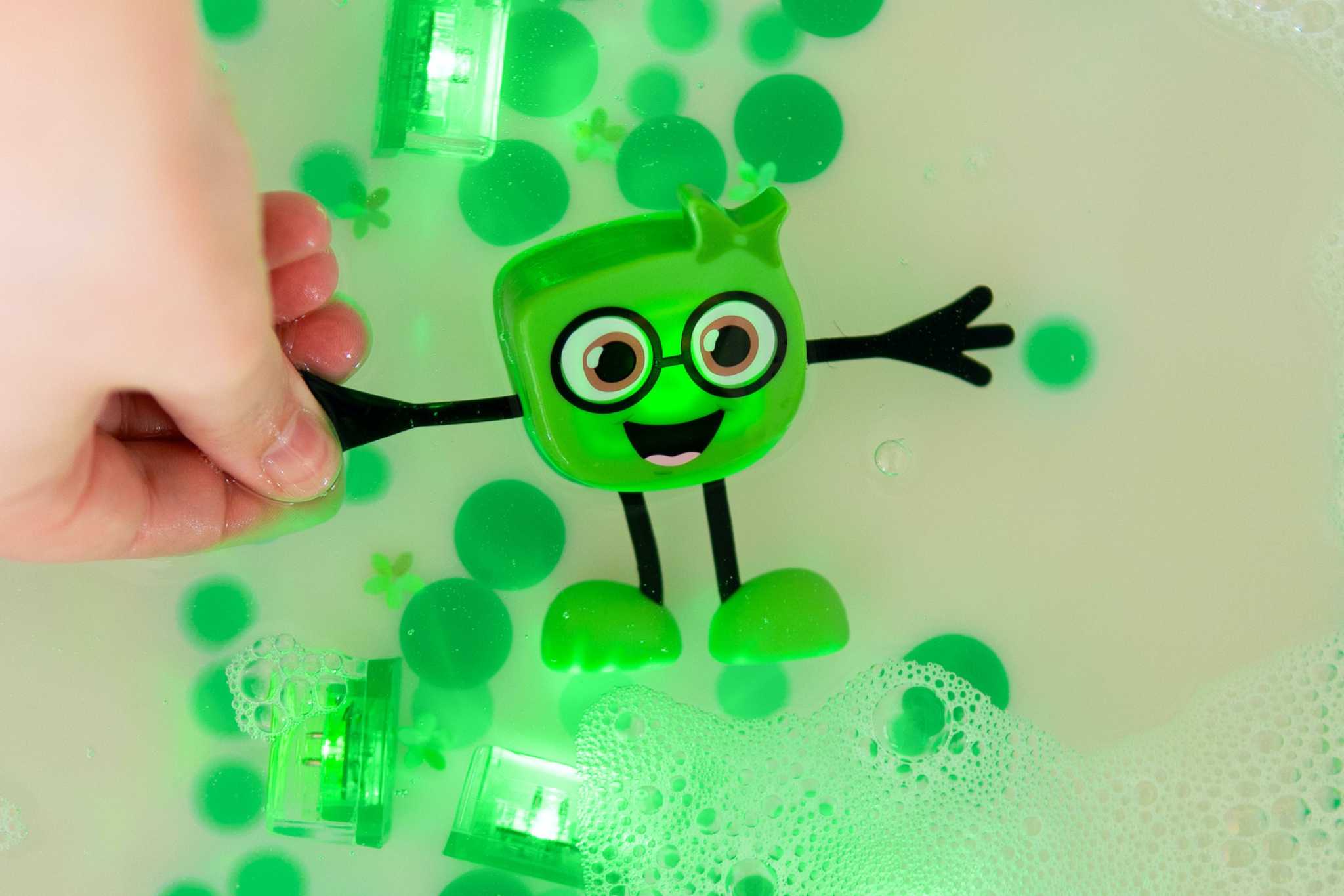 Badespielzeug Charakter Pippa/ grün