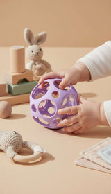 Sensorische Ballrassel / Lila