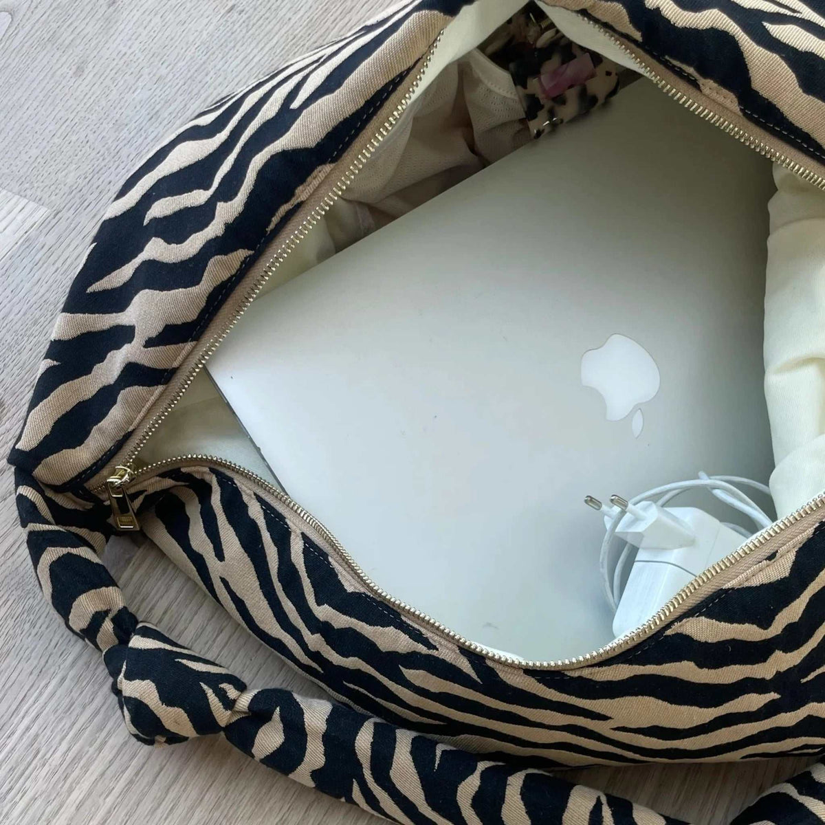 Lukkily Bag #1 Zebra creme/black