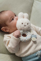 Miffy Rassel/ Lucky Leaves